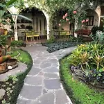 Arbol De Fuego Eco-Hotel