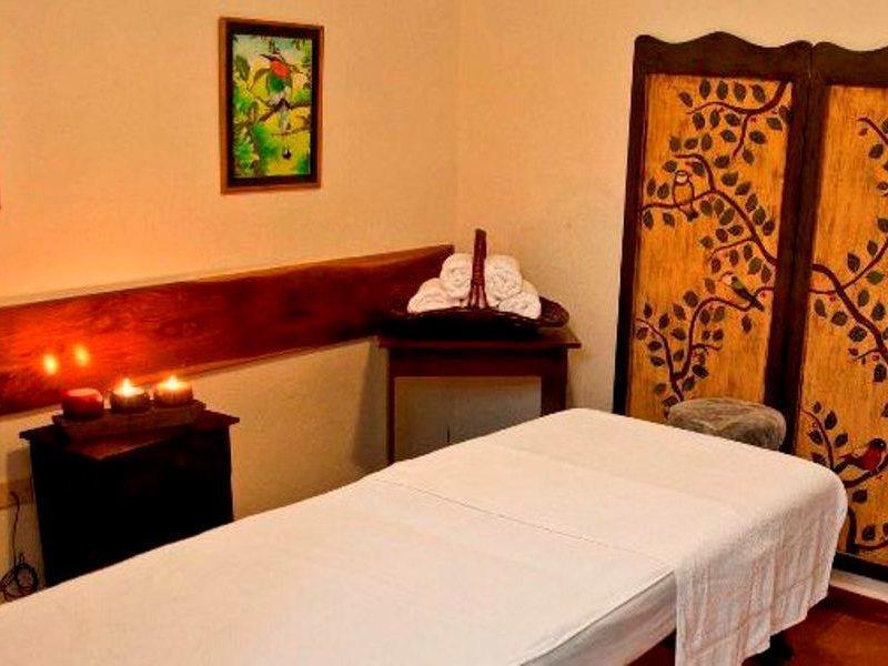Hotel Arbol De Fuego Eco-hotel San Salvador