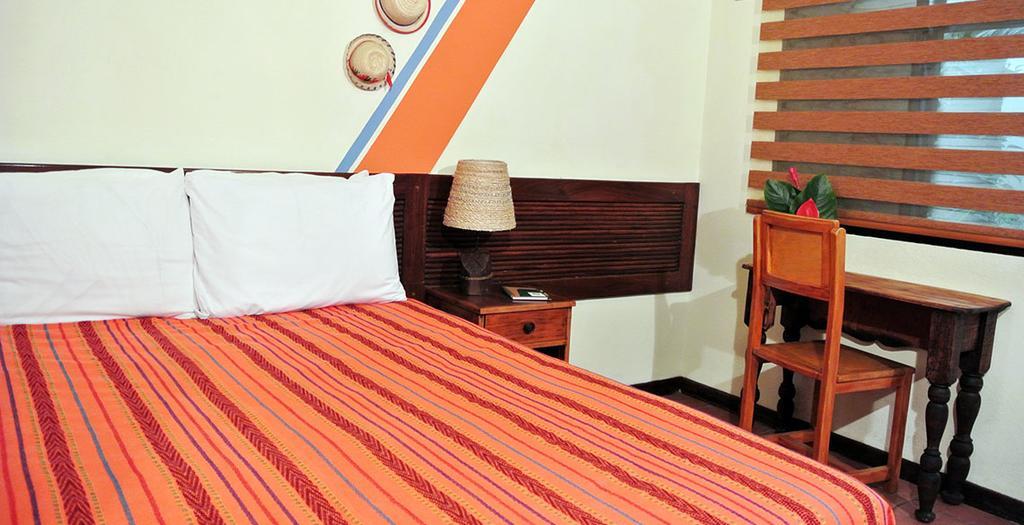 Hotel Arbol De Fuego Eco-hotel San Salvador